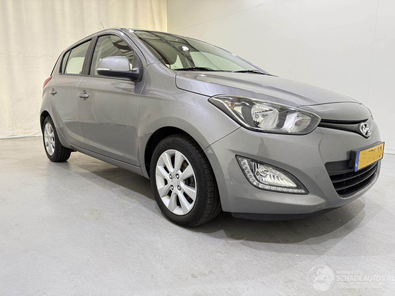 Hyundai I-20 HB 1.2i i-Deal Airco NAP