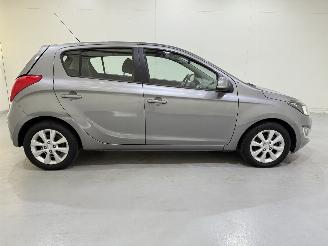 Hyundai I-20 HB 1.2i i-Deal Airco NAP picture 42
