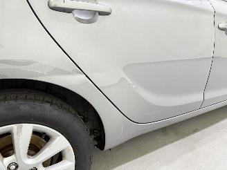 Hyundai I-20 HB 1.2i i-Deal Airco NAP picture 14