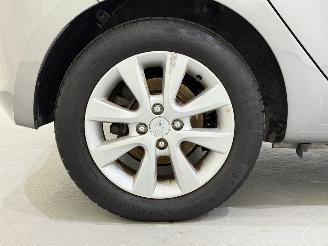 Hyundai I-20 HB 1.2i i-Deal Airco NAP picture 41