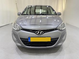 Hyundai I-20 HB 1.2i i-Deal Airco NAP picture 2