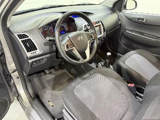 Hyundai I-20 HB 1.2i i-Deal Airco NAP picture 8