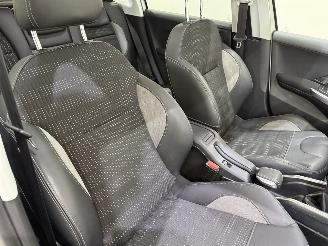 Peugeot 2008 1.2 PureTech 82 Allure Clima picture 28