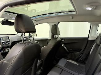 Peugeot 2008 1.2 PureTech 82 Allure Clima picture 13