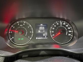 Dacia Sandero Stepway TCe 90 Comfort Navi/Clima picture 18
