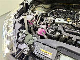 Toyota Corolla Cross 2.0 HEV 200 Style Aut. picture 42