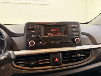 Kia Picanto  picture 8