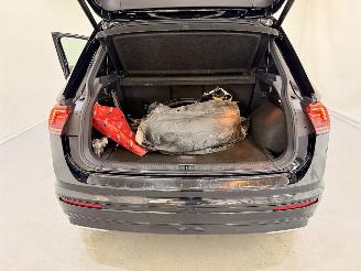 Volkswagen Tiguan 2.0 TDI 240 4motion 3xR-line Aut7 picture 23