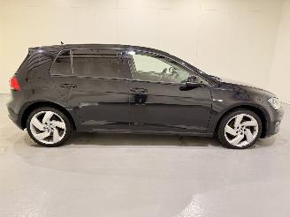 Volkswagen Golf HB 1.6 TDI Trendline Plus Navi picture 38