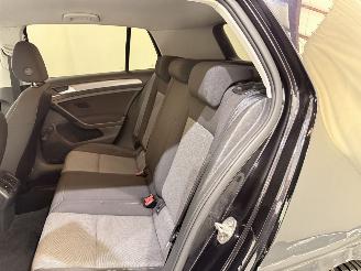 Volkswagen Golf HB 1.6 TDI Trendline Plus Navi picture 26