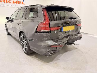 Volvo V-60 2.0 T8 Recharge PHEV R Design AWD picture 58