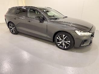 Volvo V-60 2.0 T8 Recharge PHEV R Design AWD picture 54