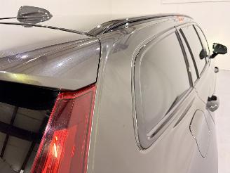Volvo V-60 2.0 T8 Recharge PHEV R Design AWD picture 6