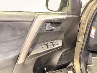 Toyota Rav-4 2.5 Hybrid Style picture 36