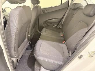 Hyundai I-10 1.0 Go Climate/Navi picture 29