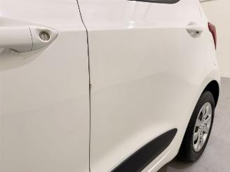Hyundai I-10 1.0 Go Climate/Navi picture 20