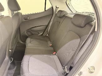 Hyundai I-10 1.0 Go Climate/Navi picture 31