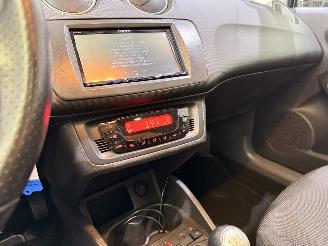 Seat Ibiza HB 1.4 6V Reference Pano/Clima picture 9