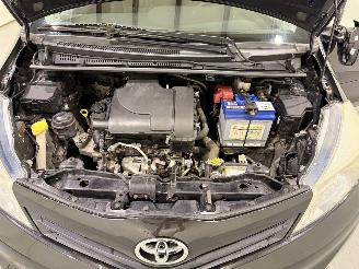 Toyota Yaris 1.0 VVT-i Comfort picture 16