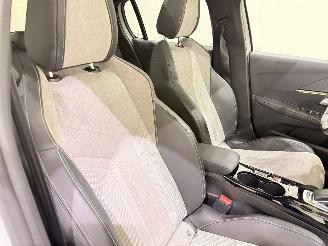 Peugeot e-208 208 GT 350 Aut. Pano/Clima/Navi picture 34