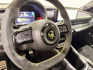 Abarth  600e Scorpionissima aut 207kW picture 24
