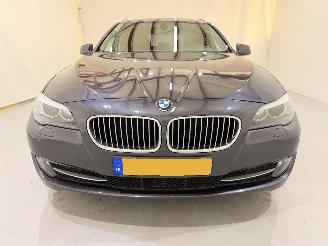 BMW 5-serie Touring 523i Executive Aut8 picture 2