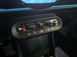 Mini Cooper C Classic Trim 1.5 115Kw Bjr.2025 picture 35