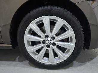 Volkswagen Polo 1.6 TDI Highline 5Drs Pano 77Kw picture 23