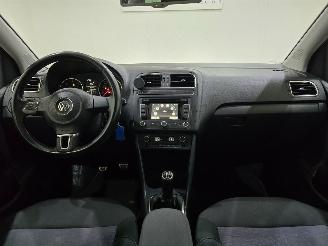Volkswagen Polo 1.6 TDI Highline 5Drs Pano 77Kw picture 7
