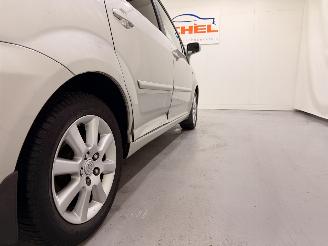 Toyota Corolla-verso 1.6 VVT-i Dynamic Clima picture 14