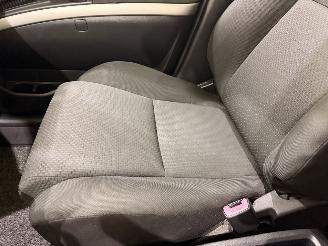 Toyota Corolla-verso 1.6 VVT-i Dynamic Clima picture 16