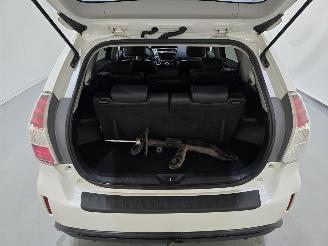 Toyota Prius Plus Premuim 1.9 CVT AUT 7P Pano picture 19