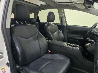 Toyota Prius Plus Premuim 1.9 CVT AUT 7P Pano picture 9