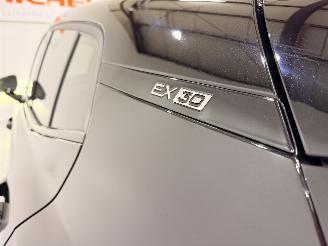 Volvo EX30 Extended Pure 69kWh 200kW picture 33