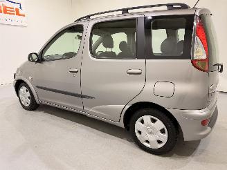 Toyota Yaris-verso 1.5 VVT-i Terra picture 4
