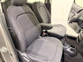 Toyota Yaris-verso 1.5 VVT-i Terra picture 35