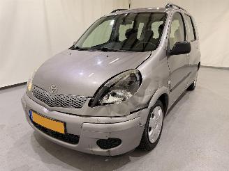 Toyota Yaris-verso 1.5 VVT-i Terra picture 3