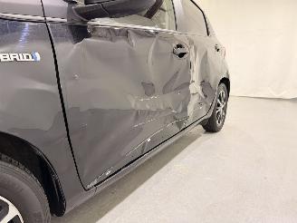 Toyota Yaris HB 1.5 VVT-i Hybrid Clima picture 10