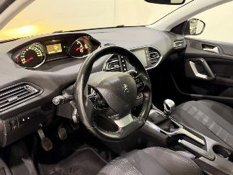 Peugeot 308 SW 1.6 Blue HDI 120 Executive picture 29