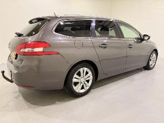 Peugeot 308 SW 1.6 Blue HDI 120 Executive picture 6