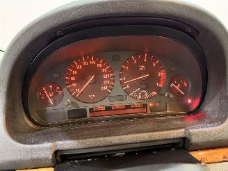 BMW X5 4.4i V8 Automaat xDrive picture 18