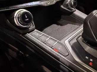 Lynk & Co 01 1.5 Plug-in Hybrid Pano/Apple picture 17