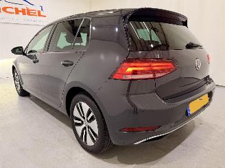 Volkswagen e-Golf VII HB E-DITION Aut picture 4