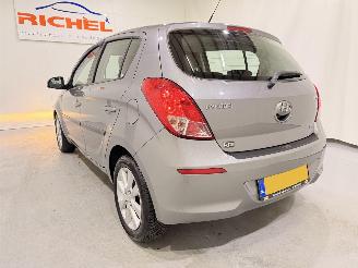 Hyundai I-20 HB 1.2 i-Deal Navi/Airco picture 4