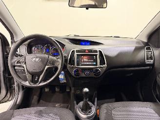 Hyundai I-20 HB 1.2 i-Deal Navi/Airco picture 7