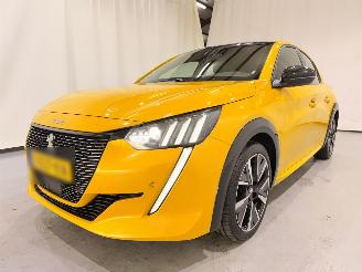 Peugeot 208 1.2 GT 130 Automaat picture 3