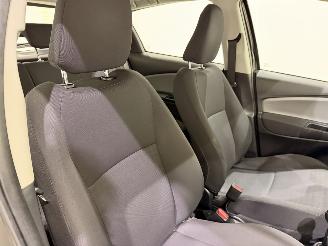 Toyota Yaris HB 1.0 VVT-i Aspiration picture 31