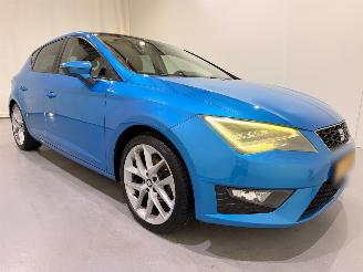 Unfallwagen Seat Leon 1.4 TSI FR Business Pano/Clima 2013/10
