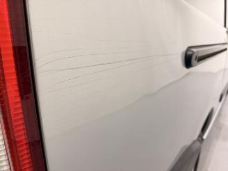 Peugeot Expert 2.0 HDI 135 Dub.Cabine 5p L2 Airco picture 15