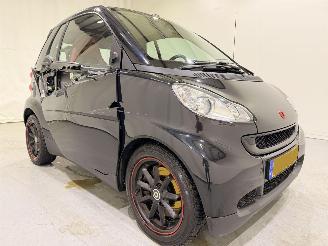 uszkodzony samochody osobowe Smart Fortwo Cabrio 1.0 MHD Pure Airco 2010/11
